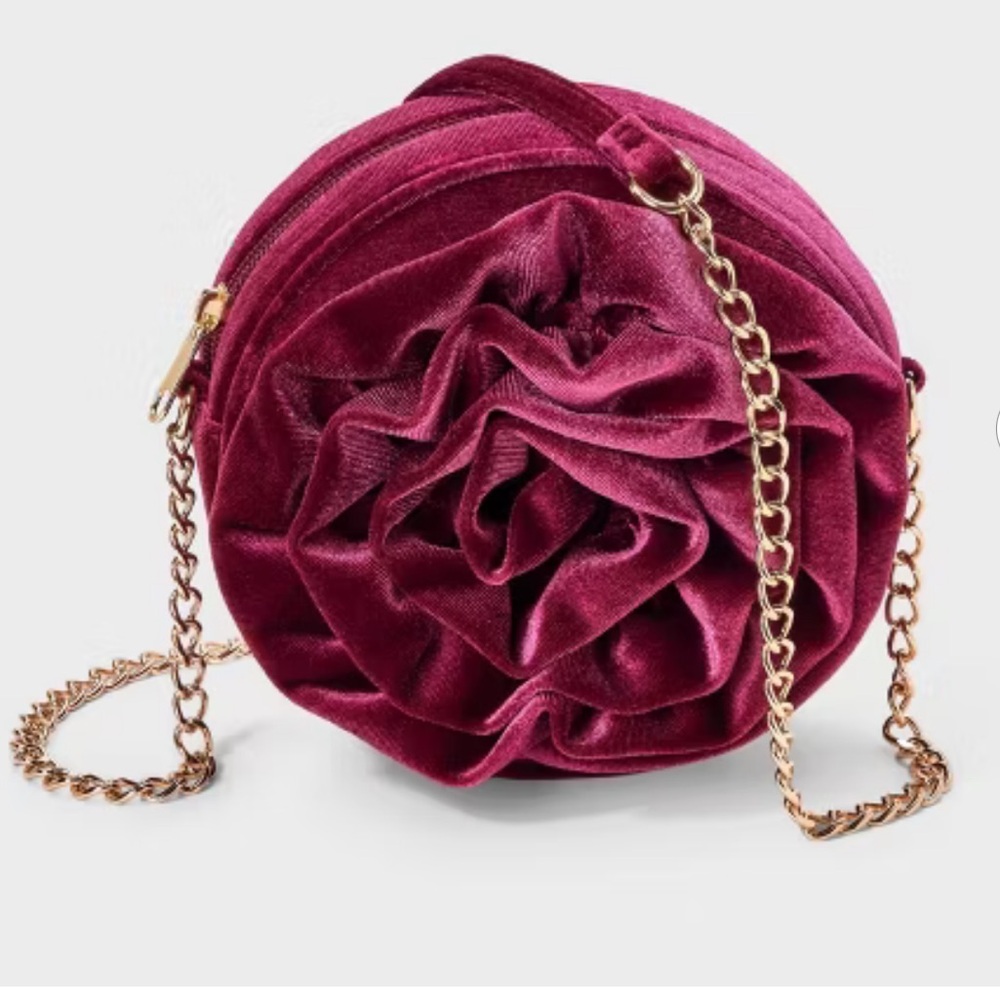 Cat & Jack‎ Girls' Velvet Crossbody Bag Red